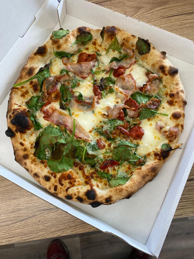 The Big Blue Bus Ireland I Bus Bianca Pizza